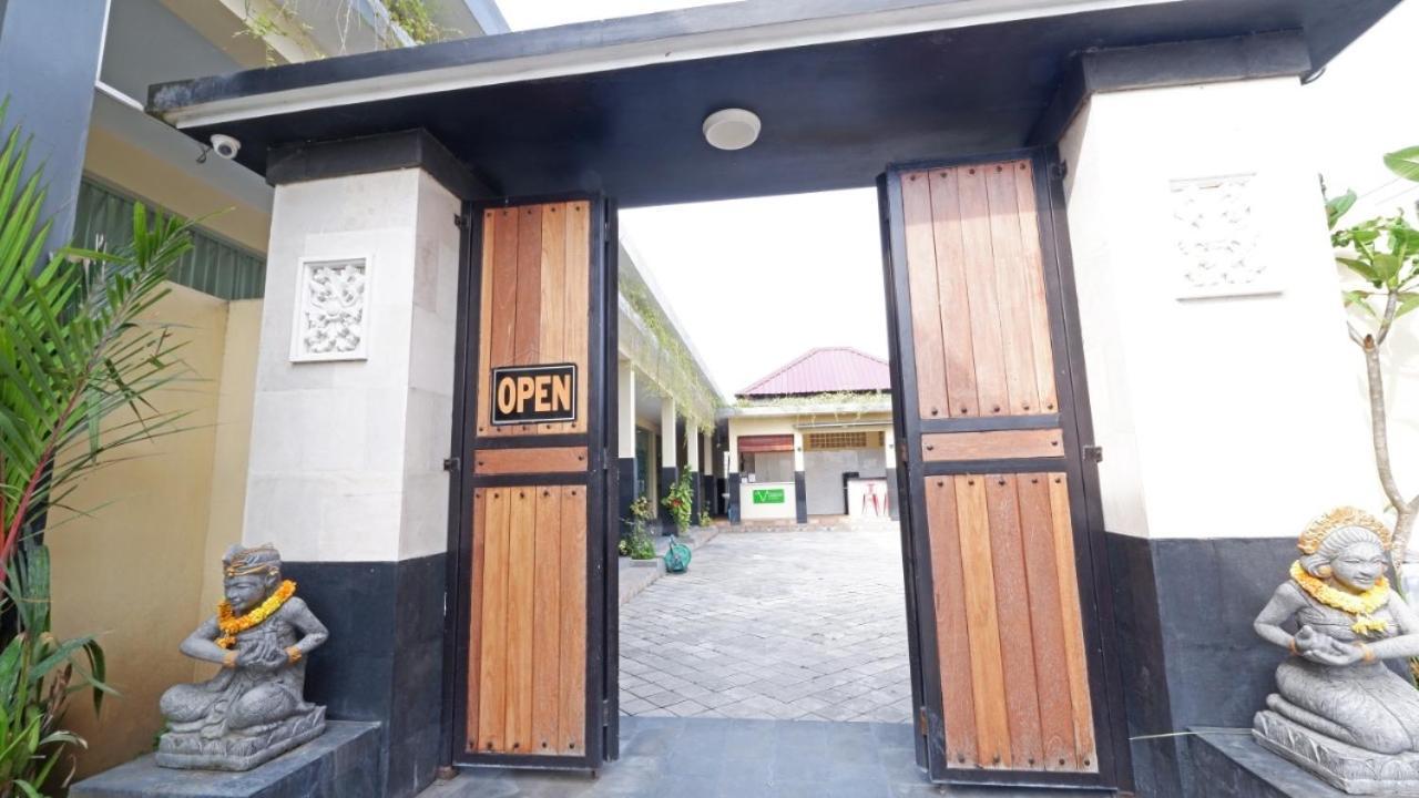V Canggu Dormitory Εξωτερικό φωτογραφία